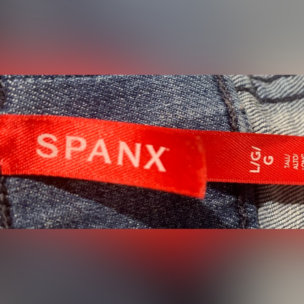 SPANX Medium Wash Flare Jeans Wide Leg - Picture 3 of 5
